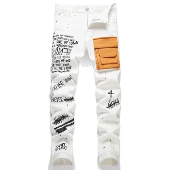 Нови бели дънки с монограм и няколко джоба, Тънки стрейчевые Дънкови панталони средна талия, Мъжки байкерские панталони в стил хип-хоп